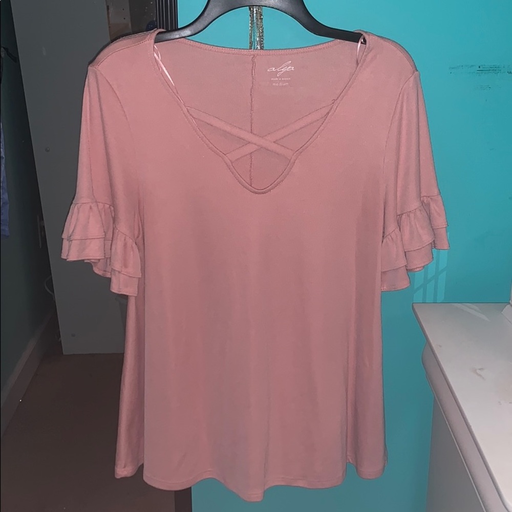 Francesca’s Ruffle Sleeve Top